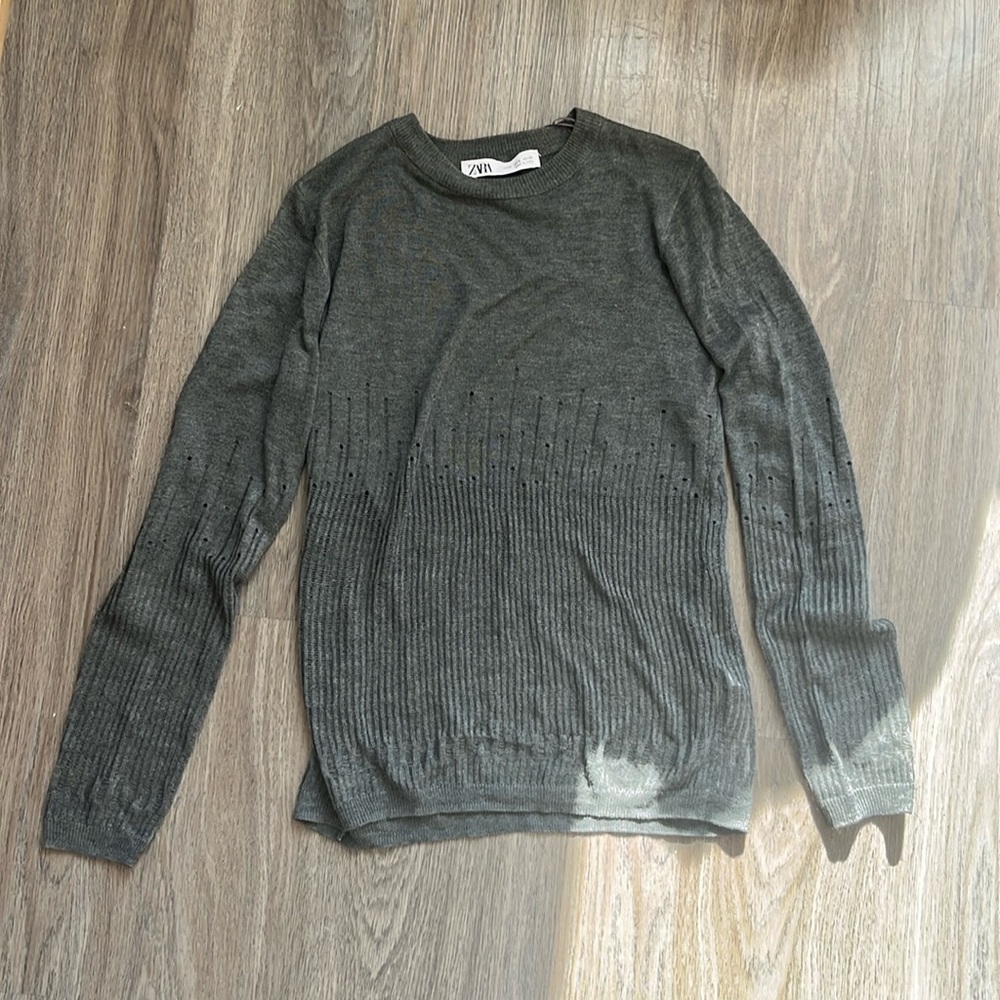 Zara lightweight grey sweater